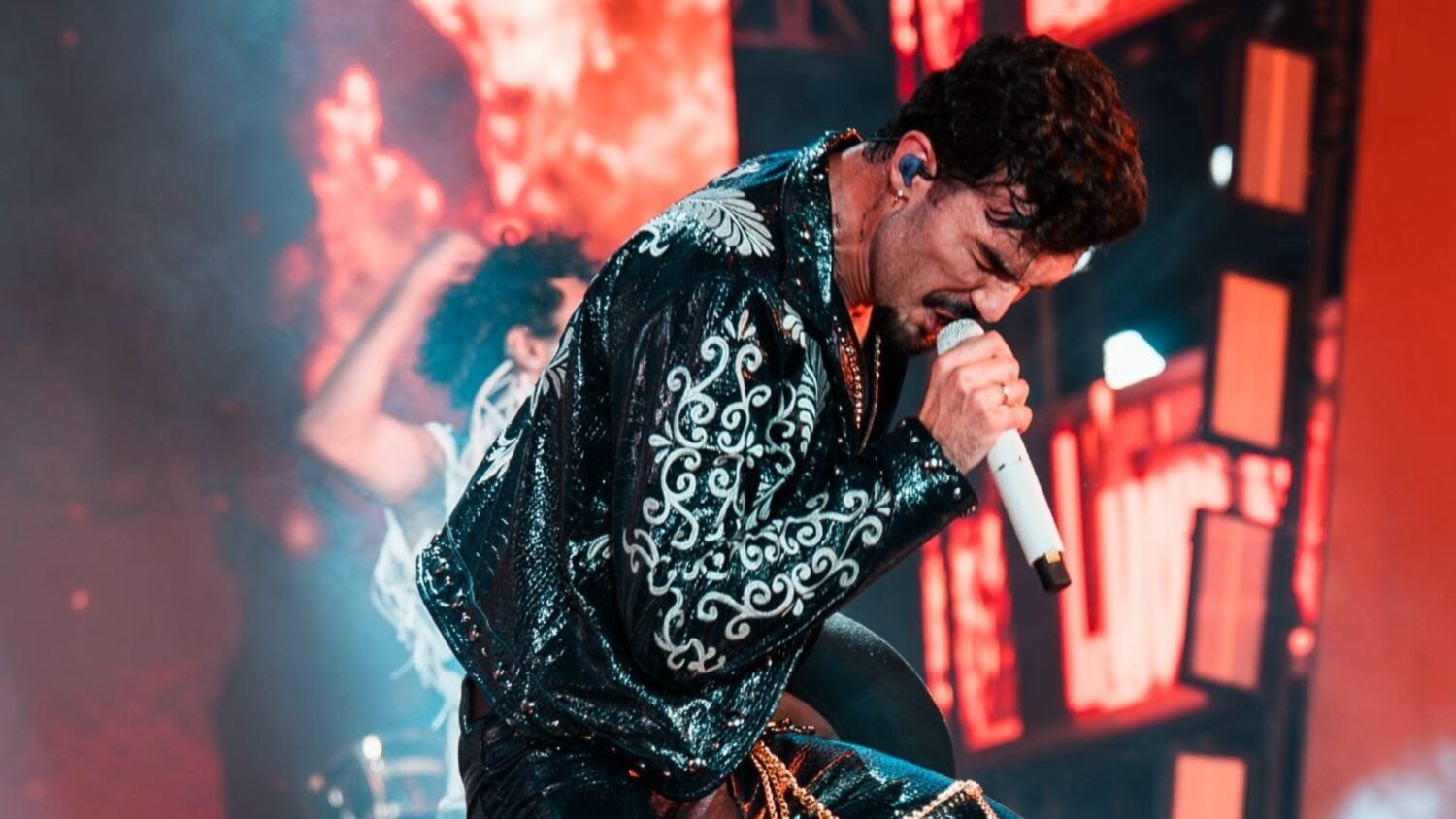 Luan Pereira faz retorno triunfal a Barretos com mega show no Palco Amanhecer