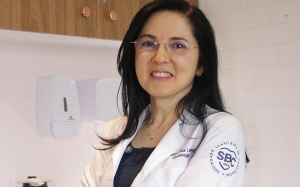 Dra. Uelra Rita Lourenço destaca a prevenção e controle das arritmias cardíacas